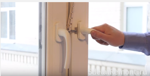 How to repair a broken handle on the plastic window