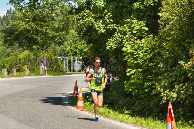 Charitable run `RunTour-Brno` in the dam area. Run to support the Foundation for the Blind. BRNO, CZECH REPUBLIC -27 MAY, 2017: Charitable run `RunTour-Brno` in royalty free stock photos